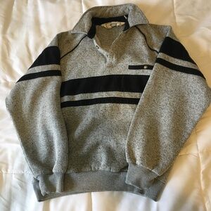 Vintage 90’s Classics by Palmland collared sweatshirt, medium